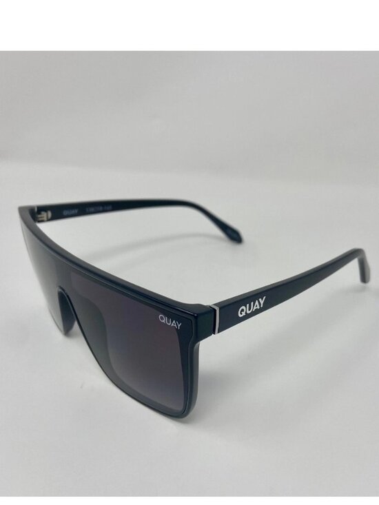 Quay Nightfall Flat Top Shield Women\'s Sunglasses main image 4